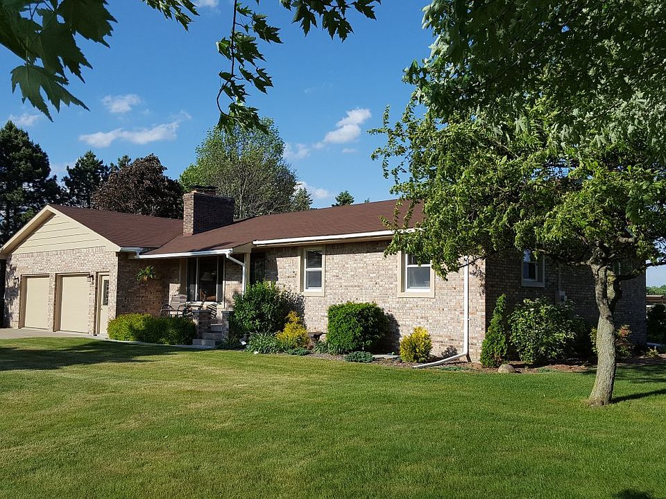 Exterior (view 1 of 5)