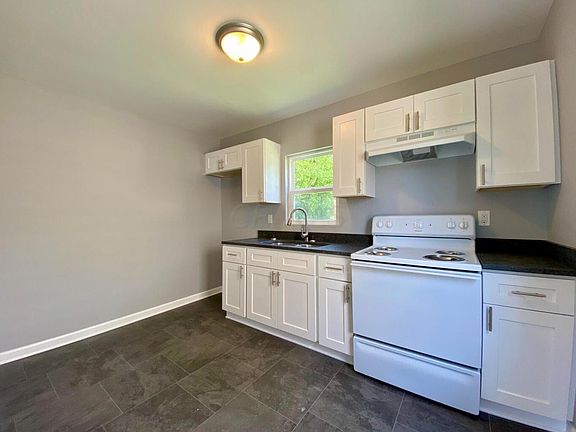 5th image of 1088 E 19th Ave