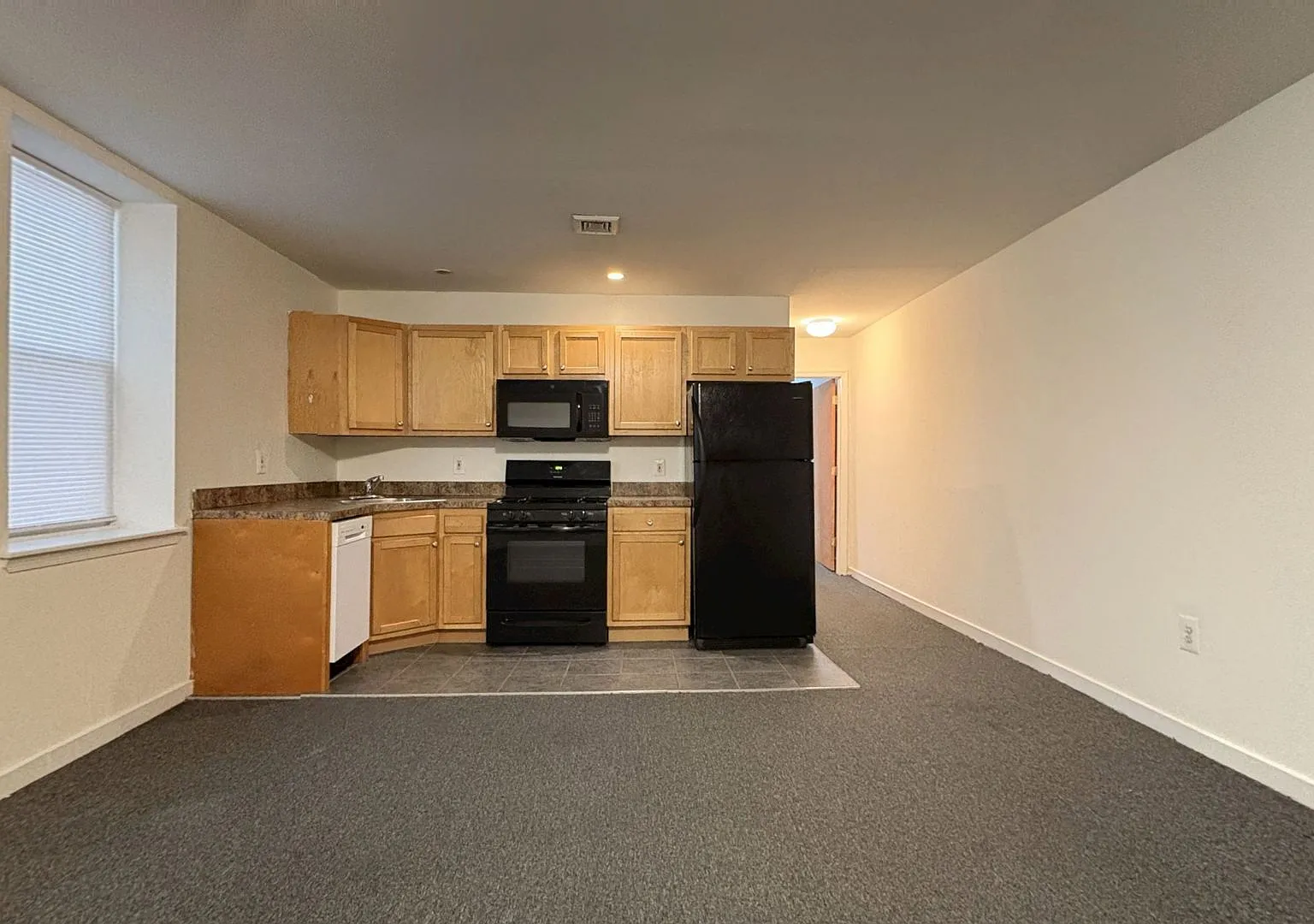 Osage Avenue Apartments — Photo 3