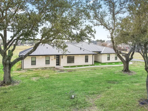 4002 Dixie Farm Rd, Pearland, TX 77581