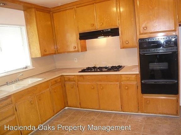 4th image of 310 W Chapel St APT K