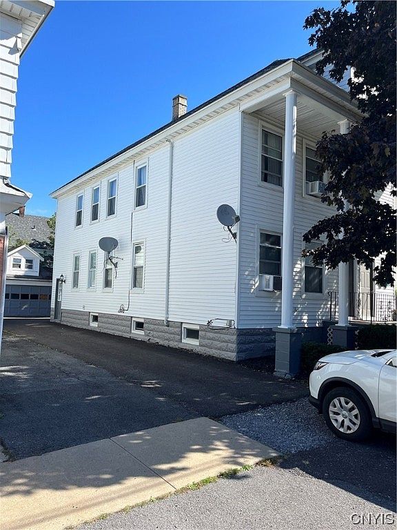 1303 Mary St, Utica, NY 13501 | Zillow