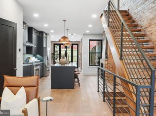 207 F St NE, Washington, DC 20002