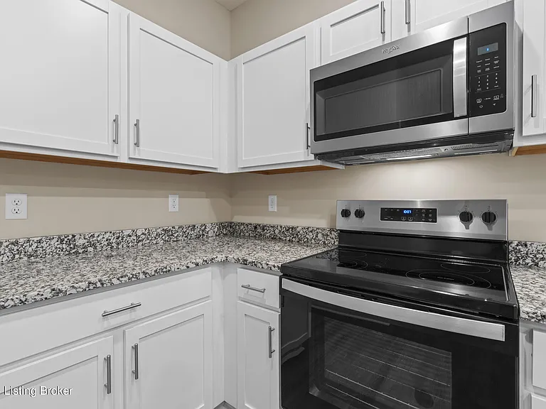 3200 Maldon Ct — Photo 8
