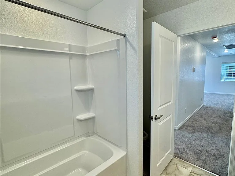 5772 Yellow House St — Photo 43