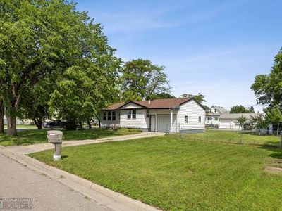 115 2nd Ave SW, Dilworth, MN, 56529