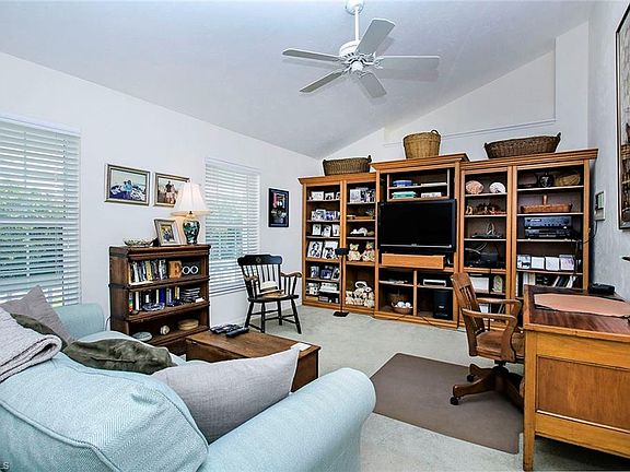 3rd image of 513 Lake Murex Cir