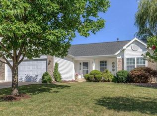 1895 Lunenburg Dr, Saint Peters, MO 63376