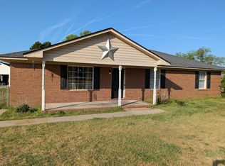3210 Lee Altman Dr, Dalzell, SC 29040