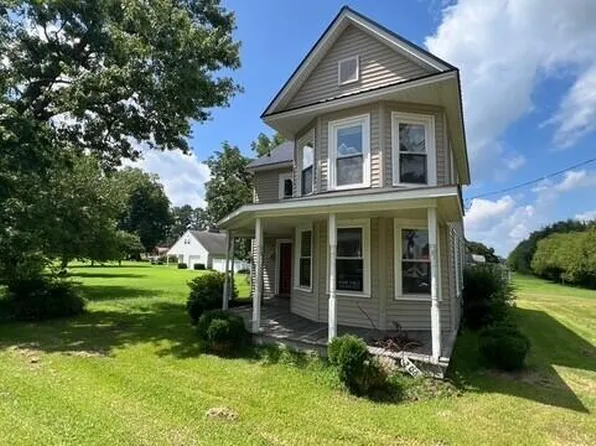 206 E Church St, Lasker, NC 27845