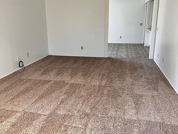 3rd image of 7845 Orchard Woods Cir