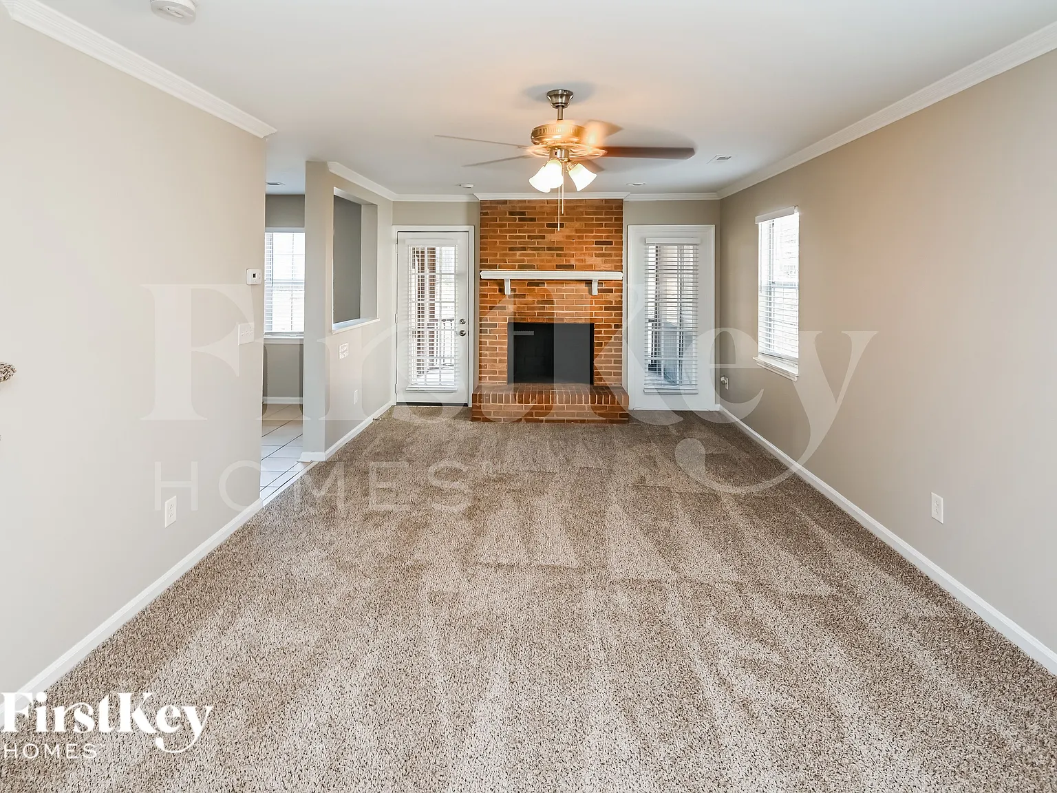 3 bed, 2.5 bath, 1650 sqft, $1,970 — Photo 4