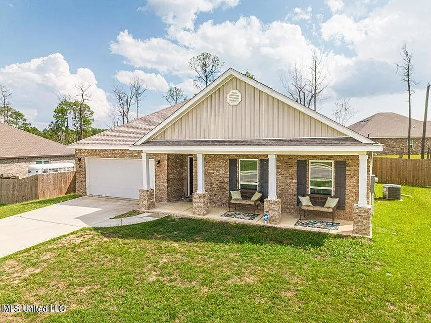 Building Photo - 5126 Fairbury Way