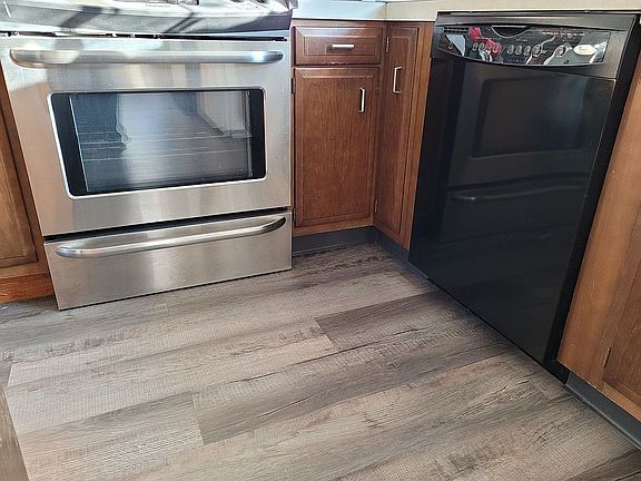 New stainless oven/stove