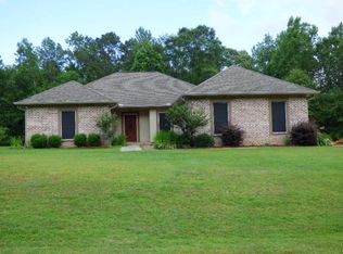 37 Odessa Dr, Carriere, MS 39426