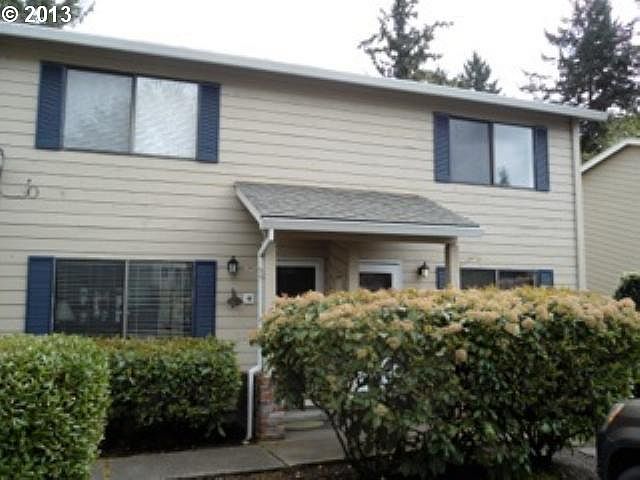2nd image of 29520 SW Volley St