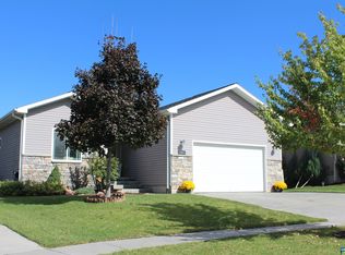 1640 W Silverado Ct, Lincoln, NE 68521