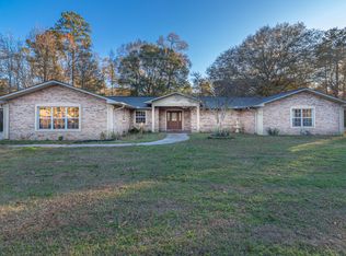 2780 Lake Silver Rd, Crestview, FL 32536