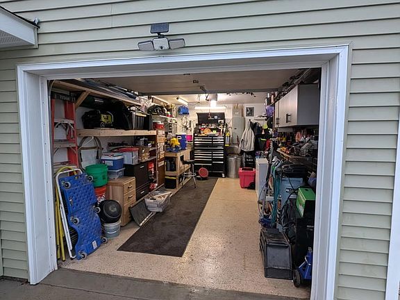 3rd image of 303 Quince St SW #B