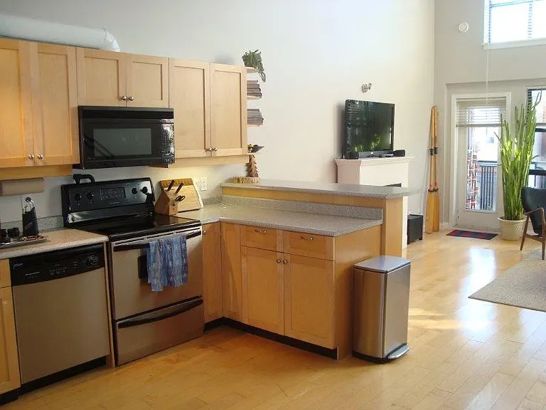 648 Herald St #306 — Photo 7