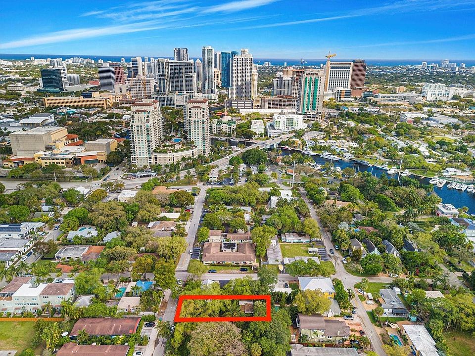 1st image of 804 Tequesta Street