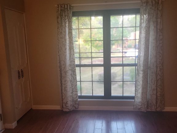 2nd image of 1159 Appleseed Ln APT C