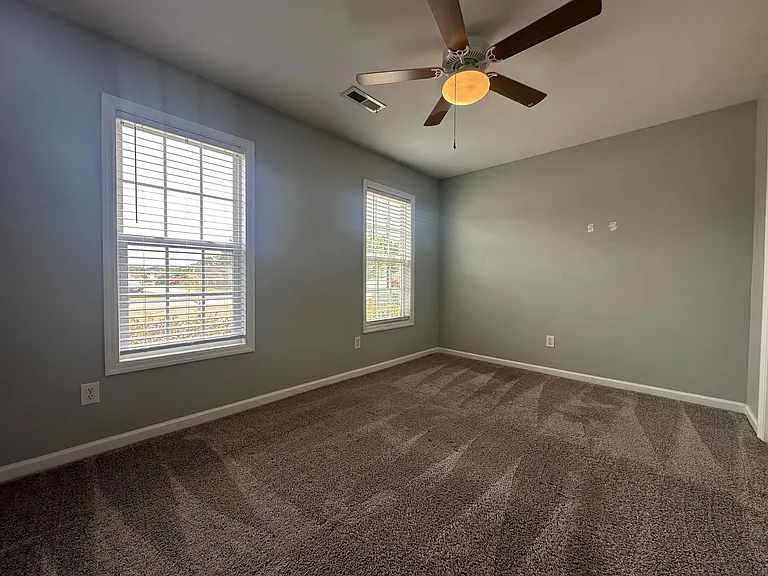 110 Killis Blvd — Photo 14