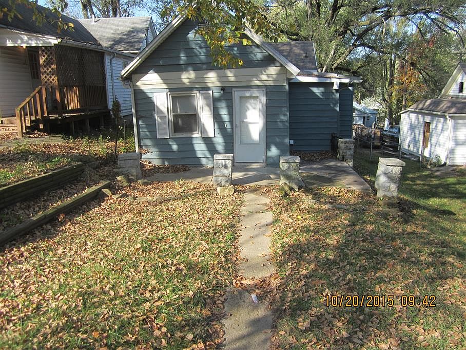 1st image of 314 S 10th St