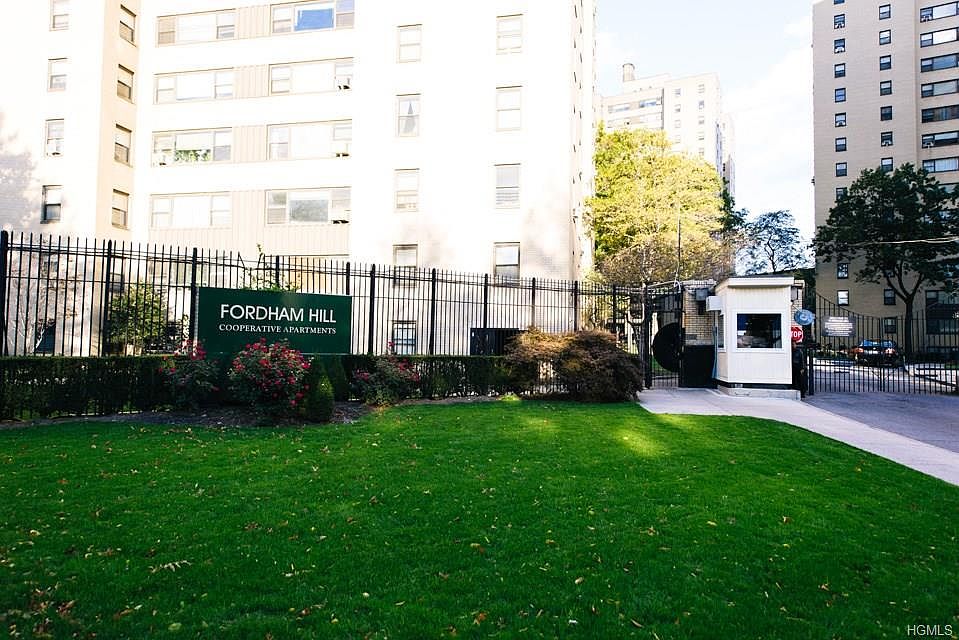 1st image of 8 Fordham Hill Oval APT 5F