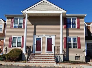 93 Howell Ave, Fords, NJ 08863