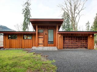 165 E Woods Ct, Bellingham, WA 98229