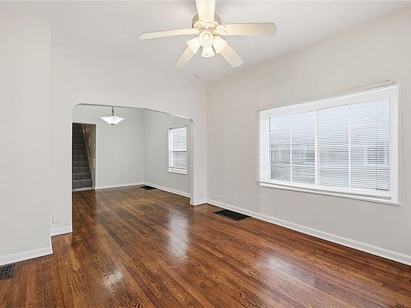 3rd image of 6033 Harrison St