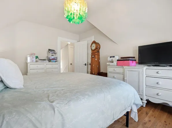 99 Bentley Avenue image 40 of 50