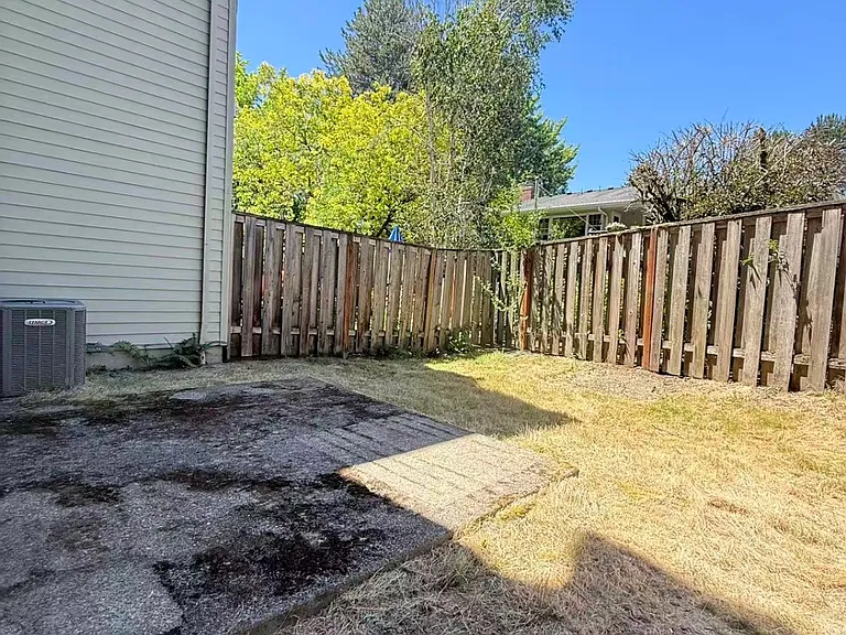 3913 NW 148th Pl #3913 — Photo 22
