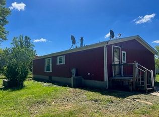 7707 W Guernsey Lake Rd, Delton, MI 49046