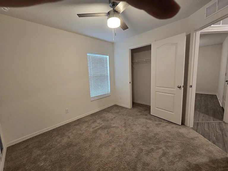 2198 SW Algiers St — Photo 65