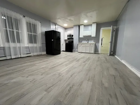 65 Drake St #1, Waterbury, CT 06704