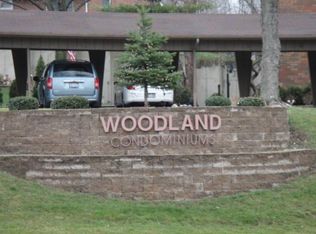 421 Woodside Trl APT 6, Decatur, IL 62521