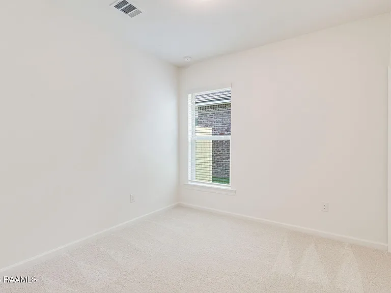 106 Dawson Ave — Photo 17