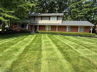 8674 Hunters Trl SE, Warren, OH