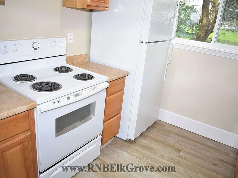 8960 Chalmers Ct — Photo 8