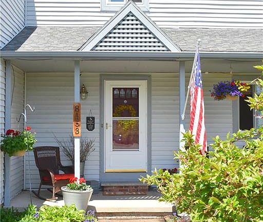 4th image of 8153 McCamidge Dr
