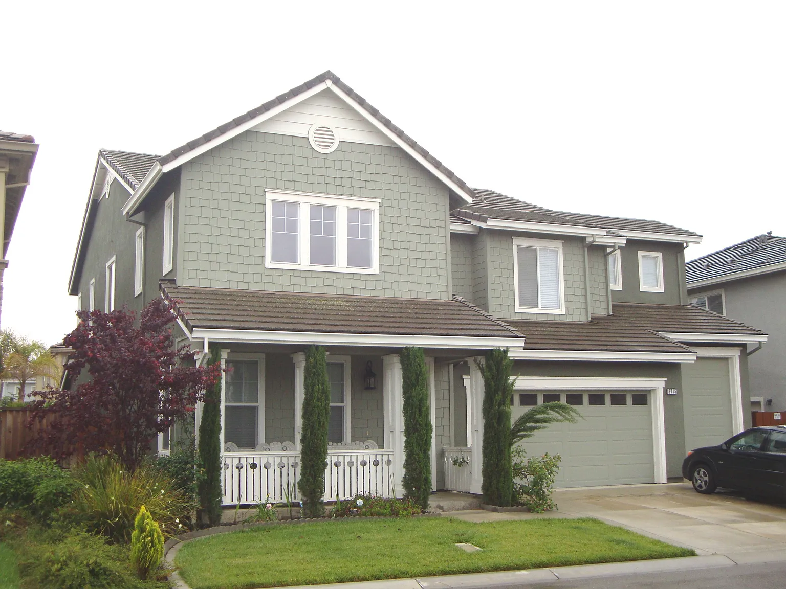 6715 Yellowstone Cir photo 1