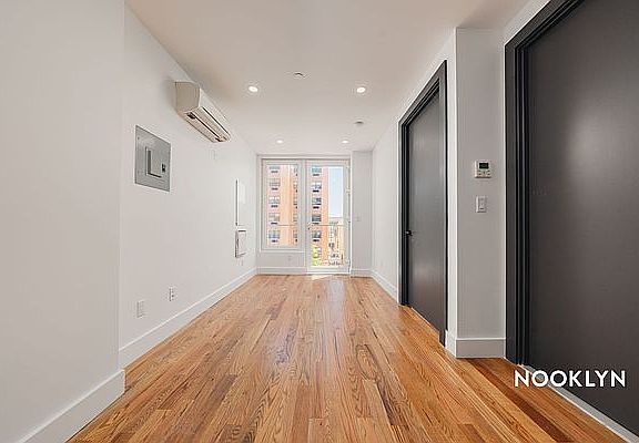 3rd image of 375 Lefferts Ave APT 2E