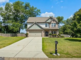 700 Larry Ln, Winder, GA 30680