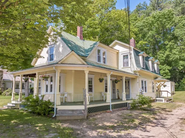 29 Oak Street, Conway, NH 03860