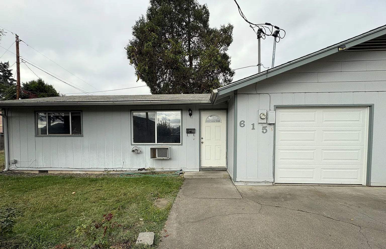 615 Palm St #1/2 photo 1