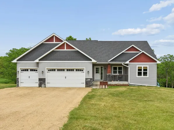 140 Hillcrest Ct, Glenwood City, WI 54013