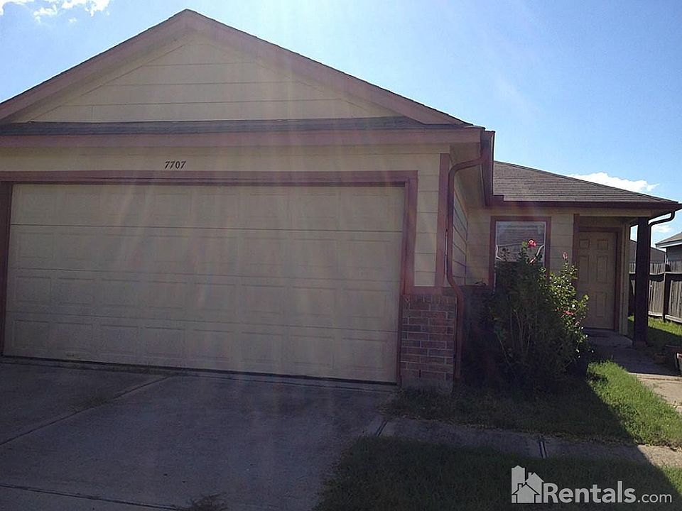 1st image of 7707 Painted Desert Dr