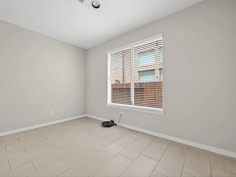 4114 Dover Harbor Ln — Photo 11